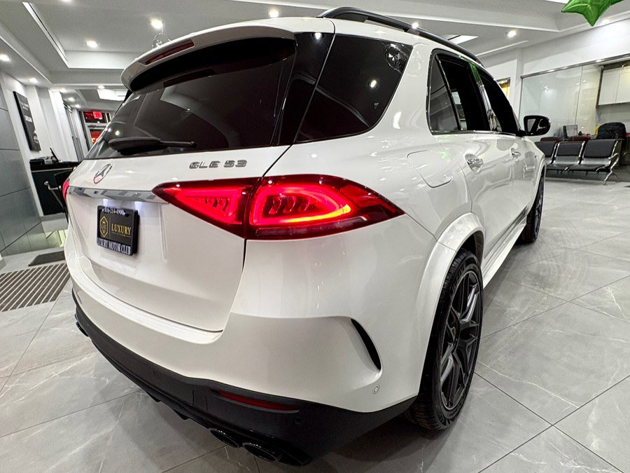 Used 2023 Mercedes-Benz GLE 53 AMG 4MATIC image 8