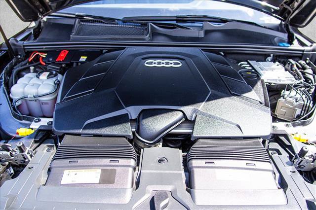 Used 2023 Audi Q7 3.0T Premium Plus w/ Premium Plus Package AWD/4WD image 28