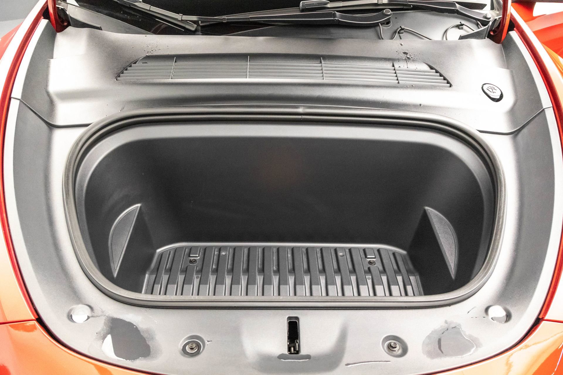 Used 2022 Tesla Model Y Long Range image 41