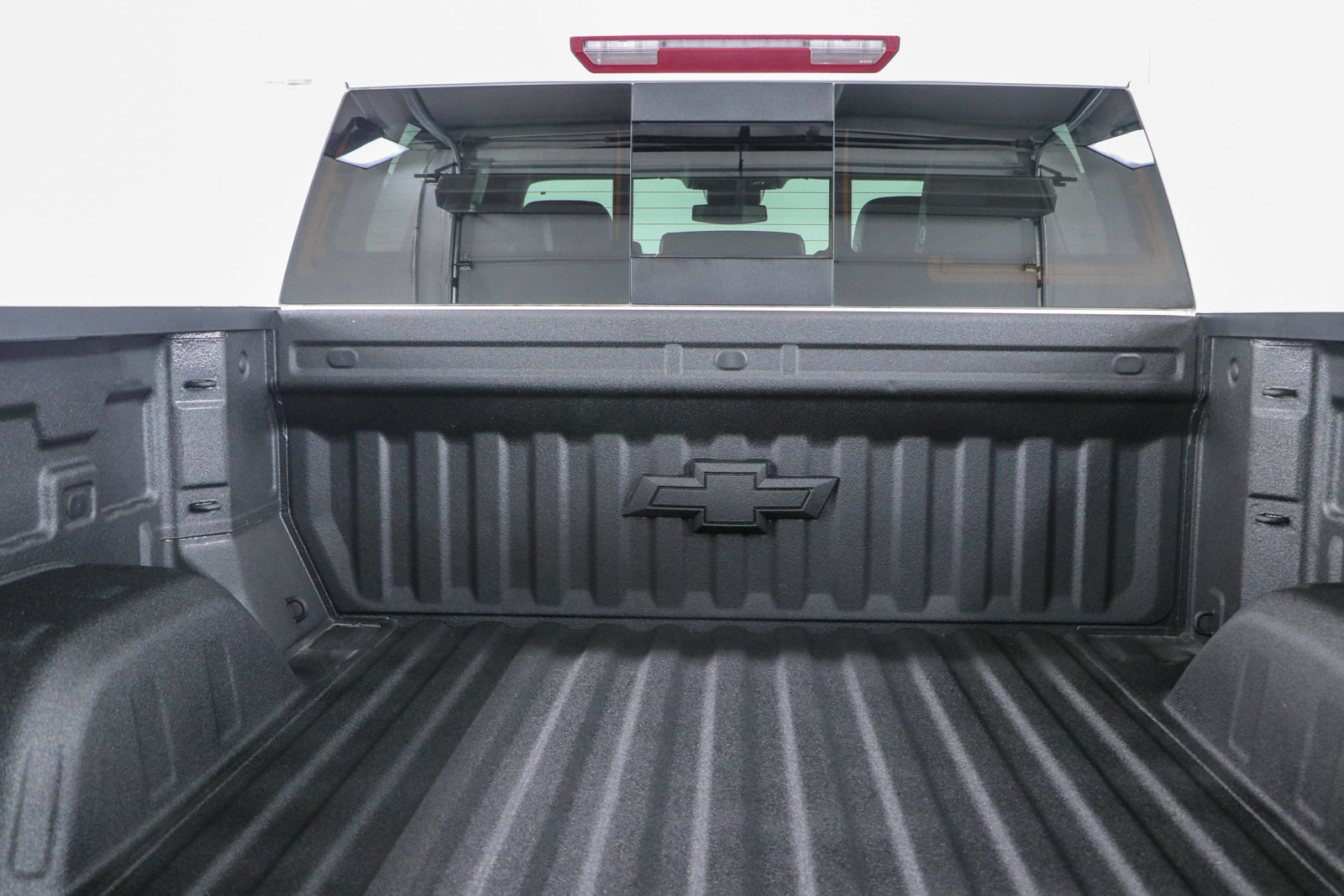 Used 2022 Chevrolet Silverado 1500 RST w/ Redline Edition AWD/4WD image 32