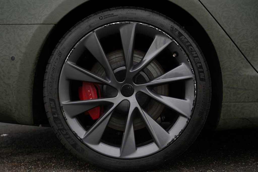 Used 2020 Tesla Model S Performance image 9