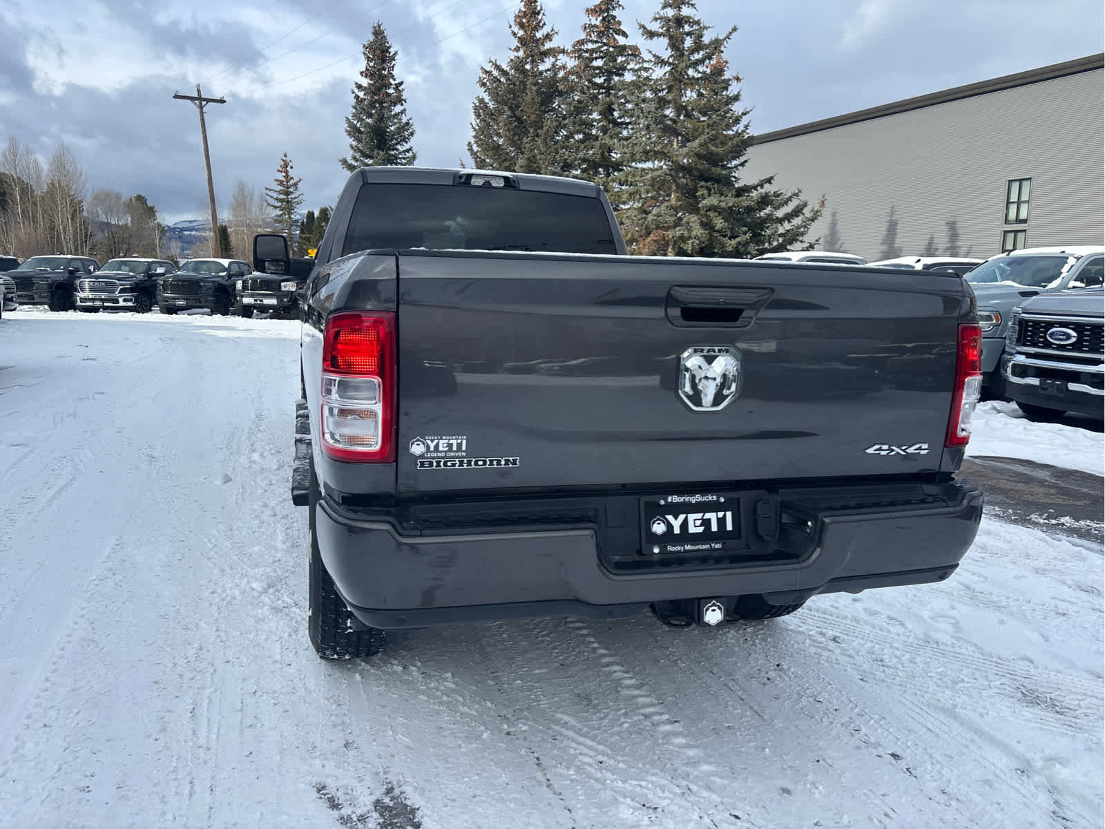 Used 2024 RAM 2500 Big Horn w/ Sport Appearance Package image 7