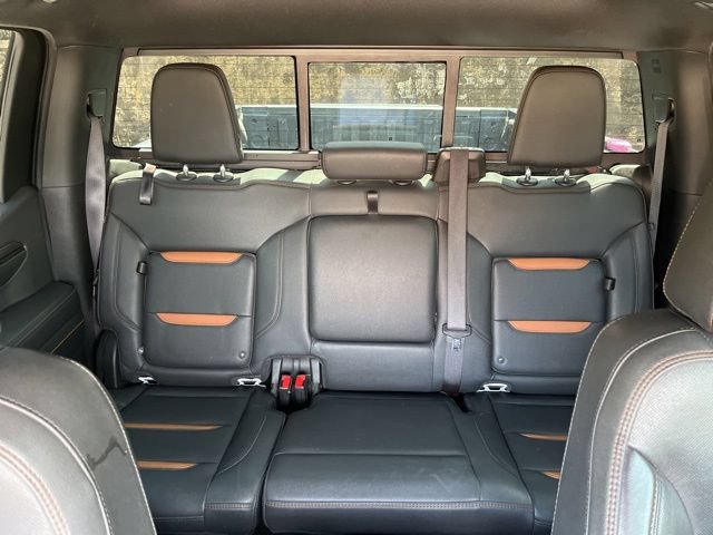 Used 2024 GMC Sierra 1500 AT4 w/ Technology Package AWD/4WD image 48
