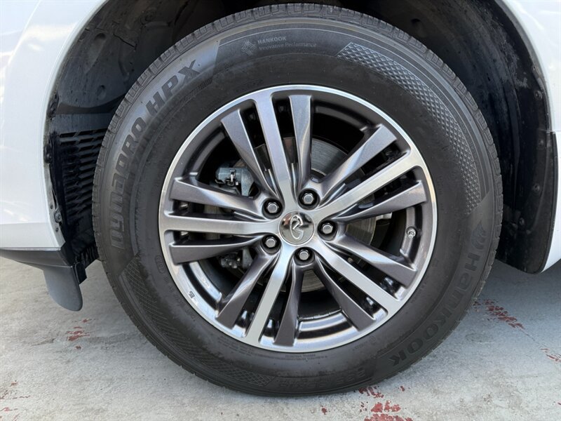Used 2019 INFINITI QX60 Luxe w/ Essential Package FWD image 44