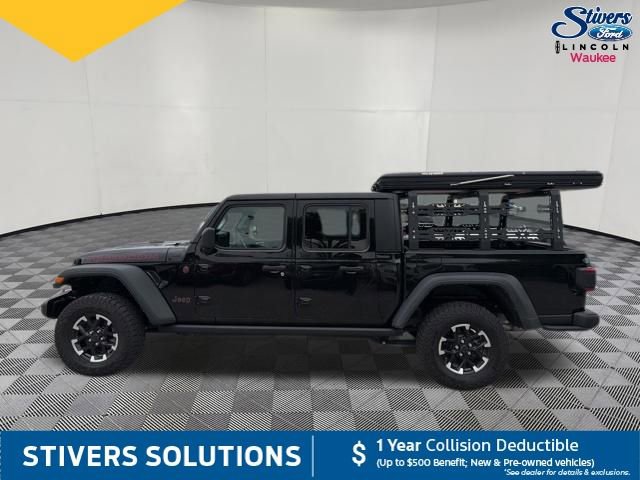 Used 2024 Jeep Gladiator Rubicon w/ Technology Group AWD/4WD image 11