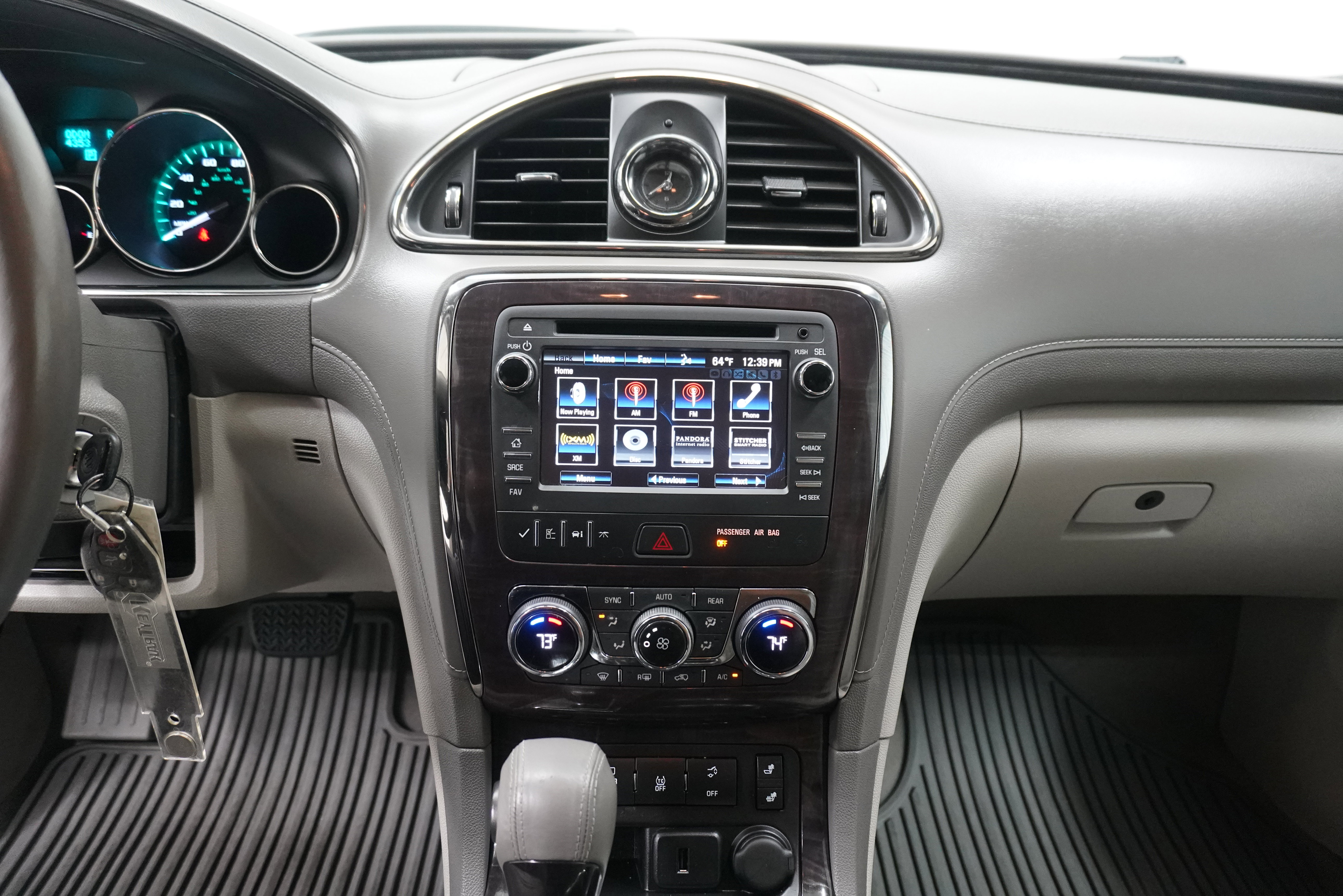 Used 2015 Buick Enclave Leather image 20