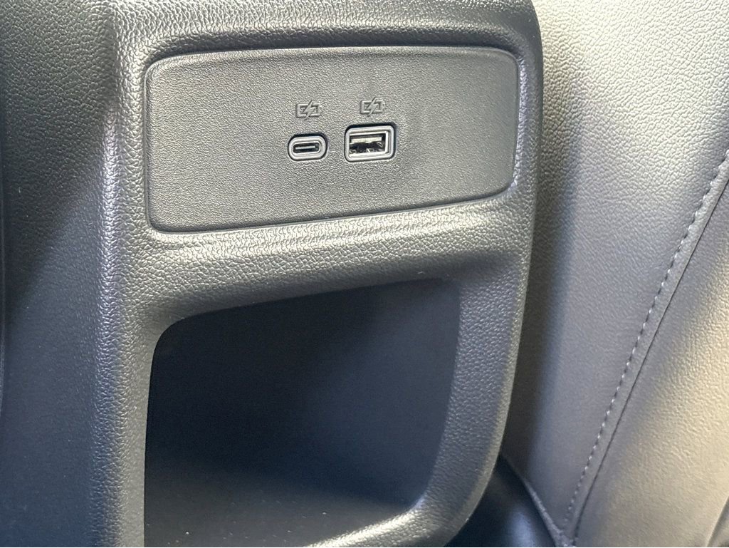New 2026 Chevrolet Trax ACTIV w/ Driver Confidence Package FWD image 21