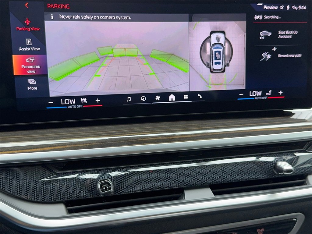 Used 2024 BMW X7 xDrive40i image 32