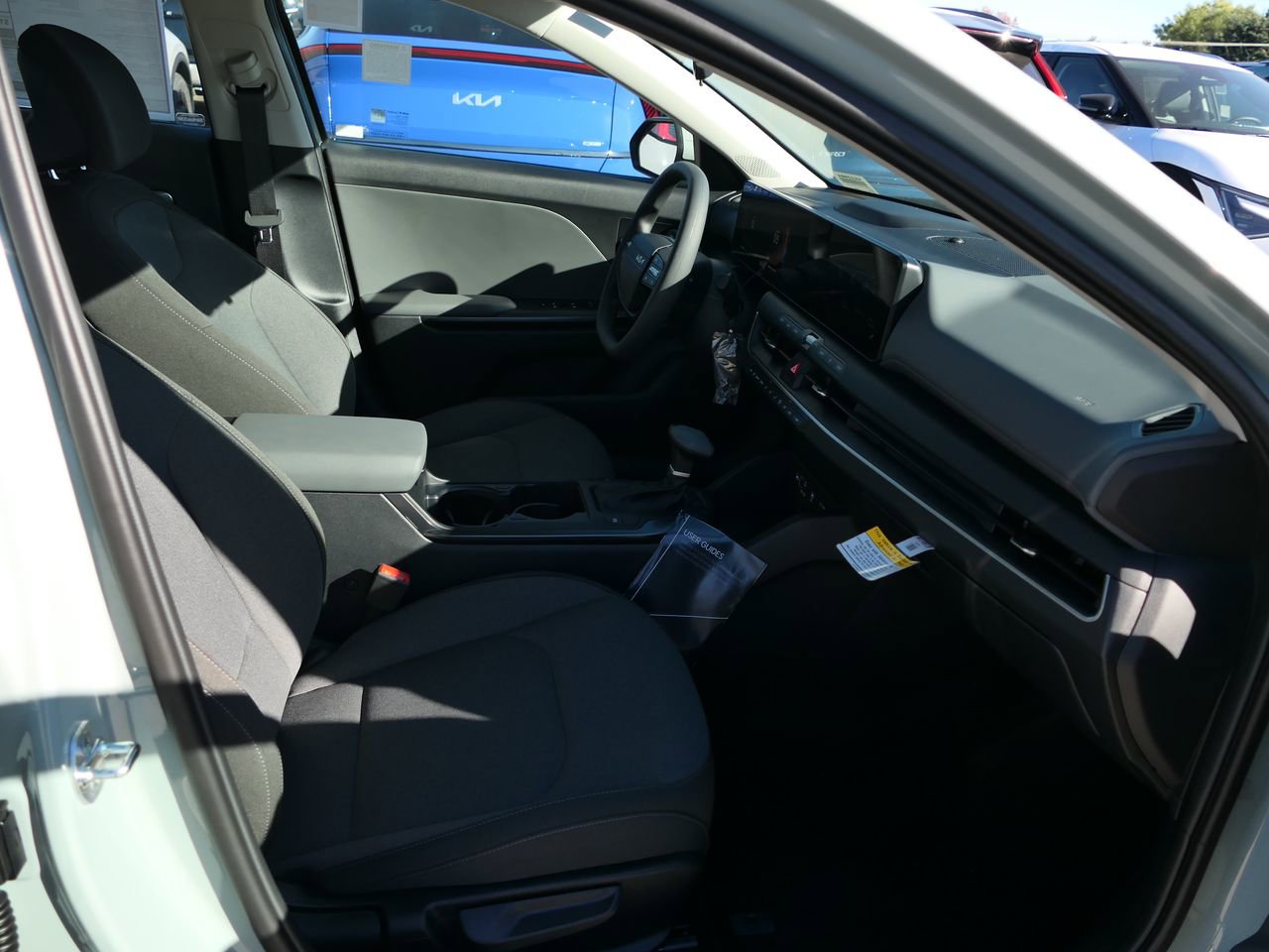 New 2026 Kia K4 LXS image 20