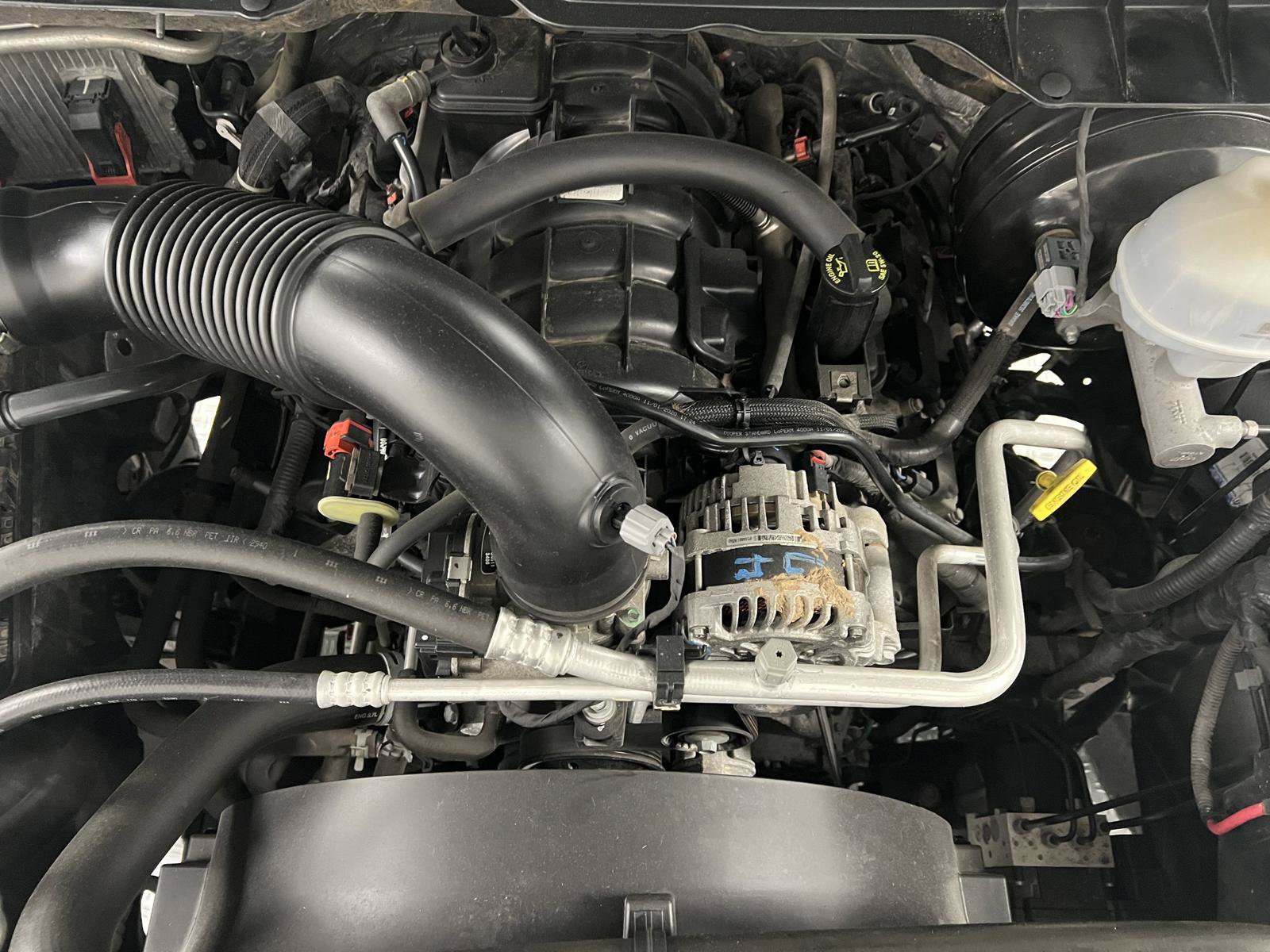 Used 2021 RAM 1500 Classic SLT RWD image 37