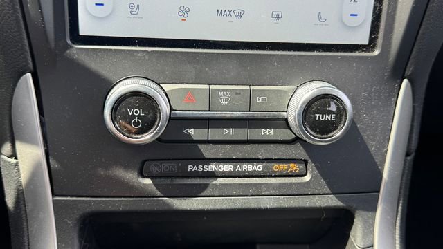 Used 2024 Ford Edge SEL w/ Convenience Package AWD/4WD image 27