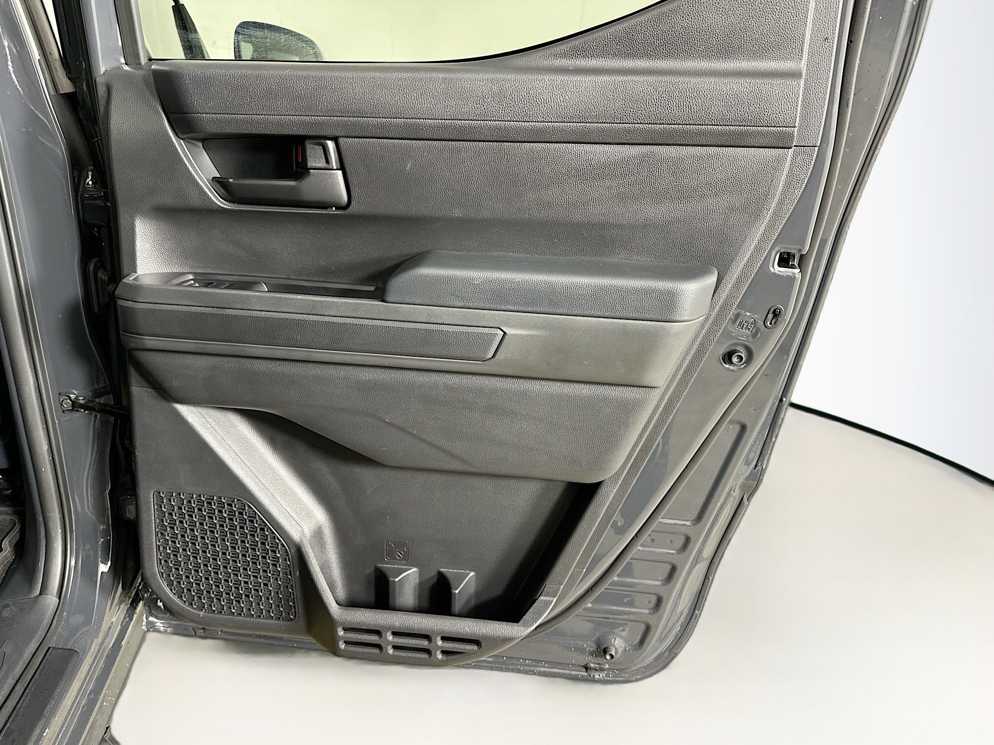 Used 2024 Toyota Tacoma SR5 image 28