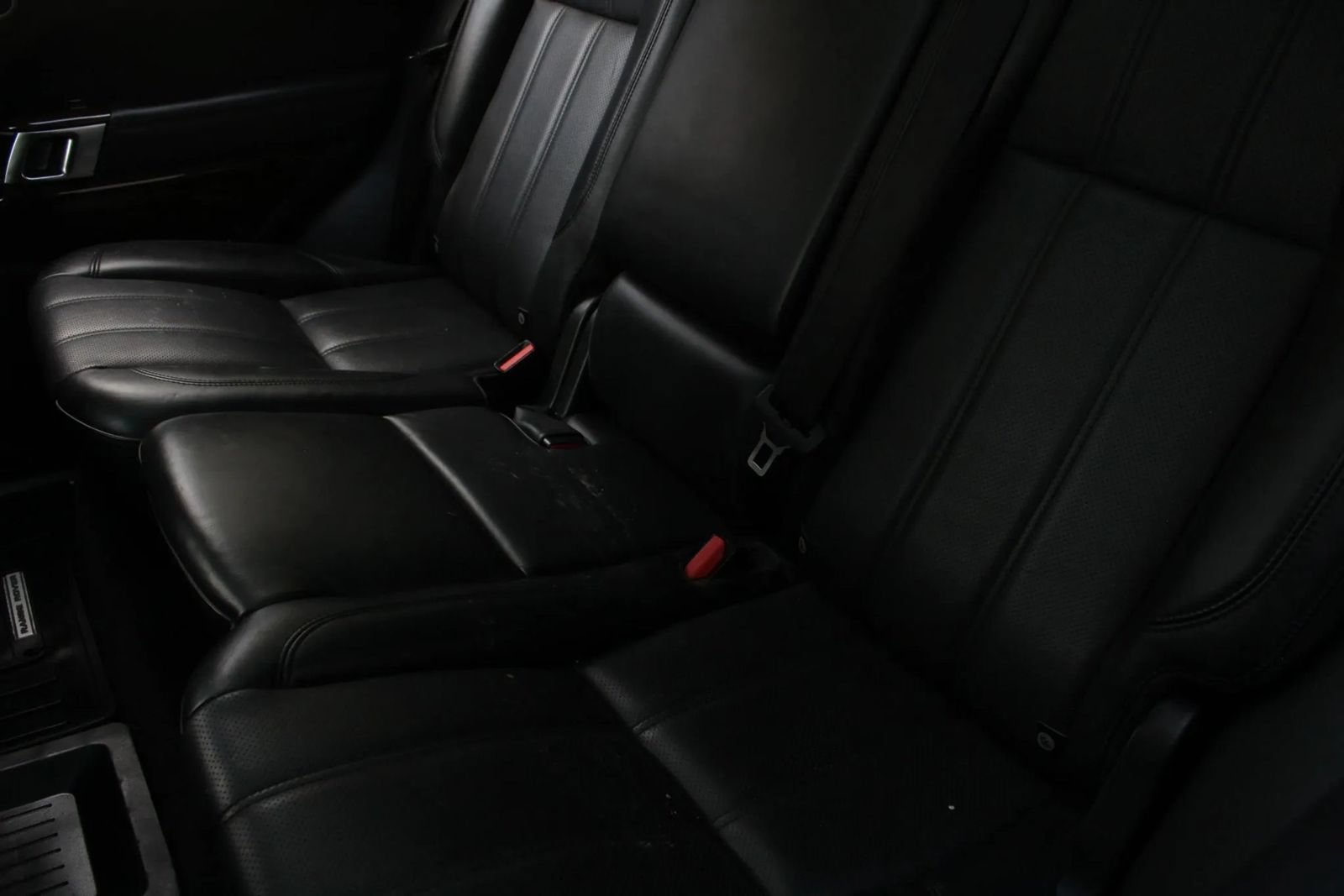 Used 2016 Land Rover Range Rover Supercharged AWD/4WD image 17