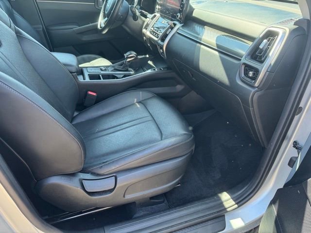 Used 2022 Kia Sorento S FWD image 15