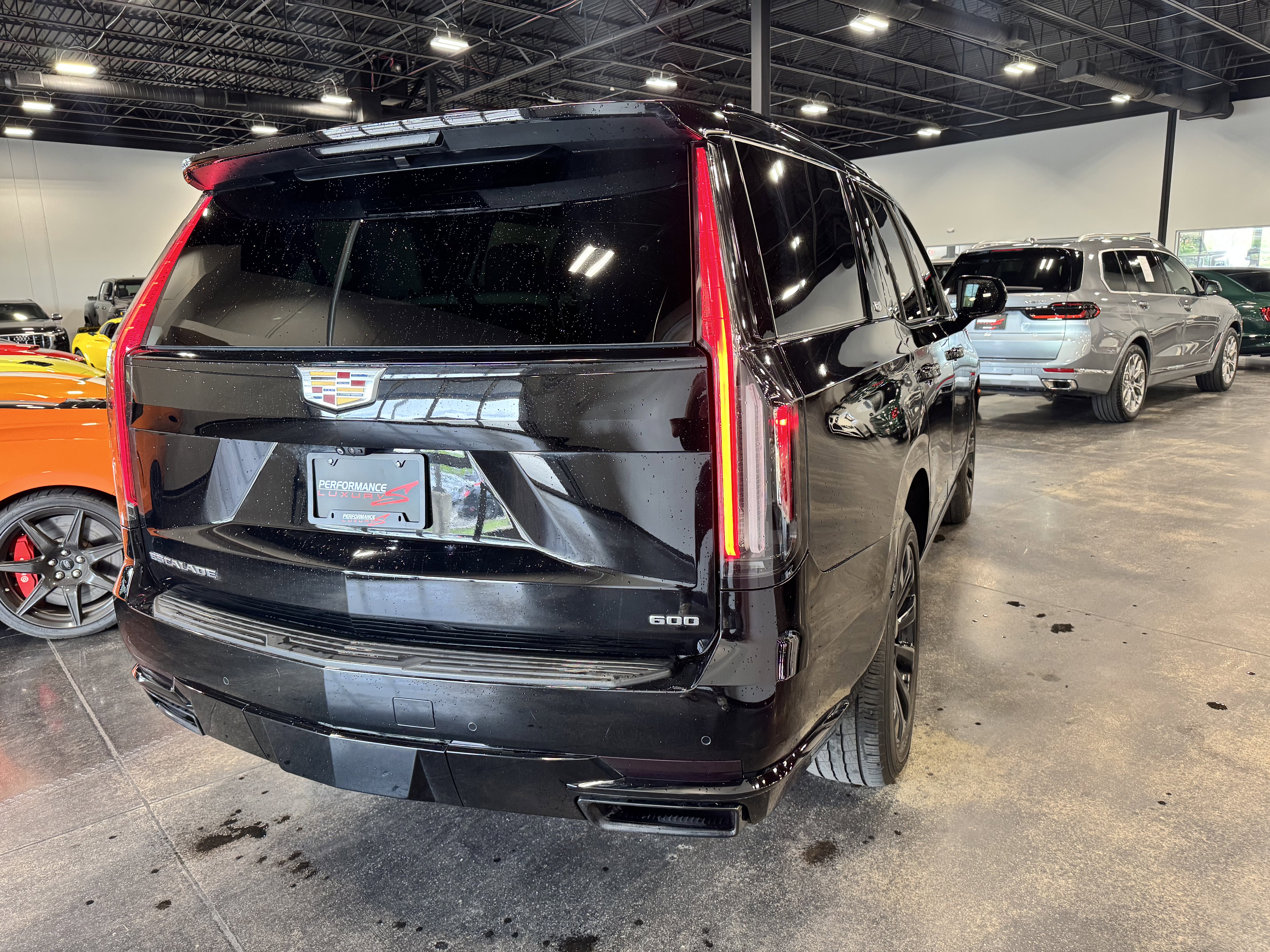 Used 2022 Cadillac Escalade Sport w/ Touring Package AWD/4WD image 3