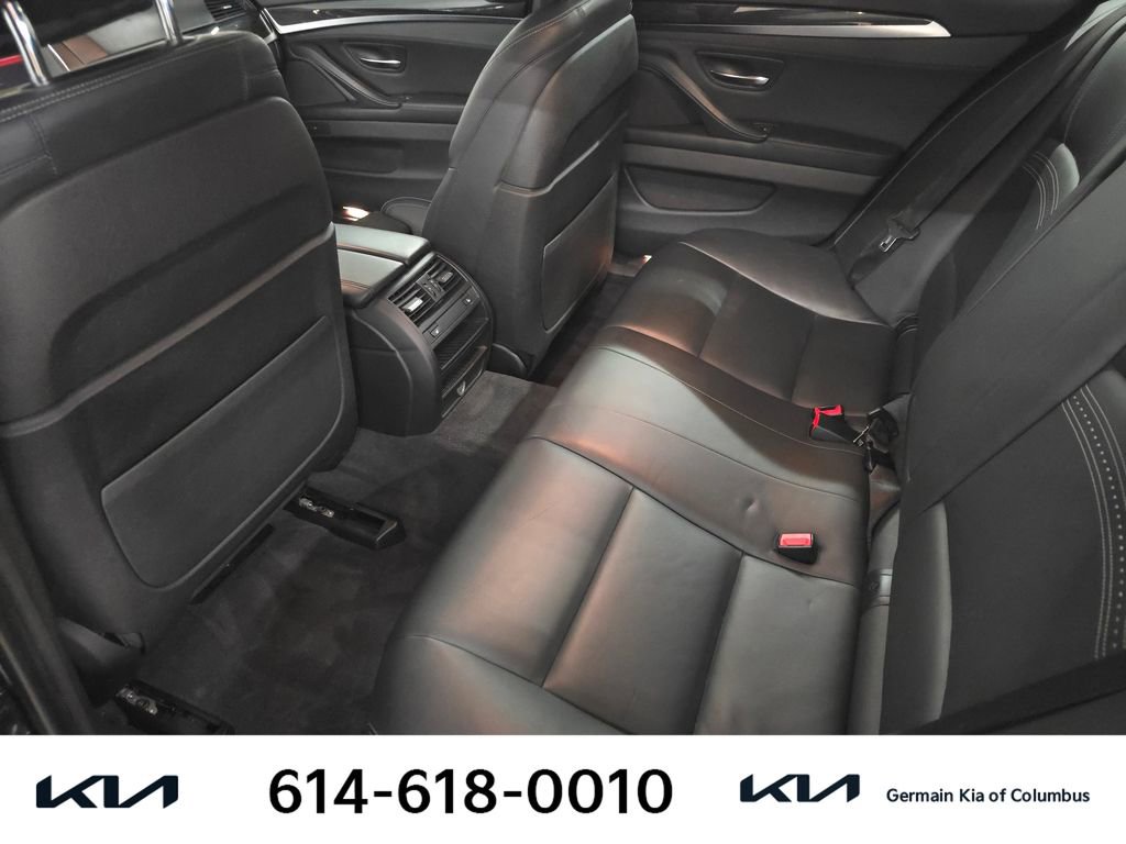 Used 2016 BMW 550i xDrive Sedan image 18