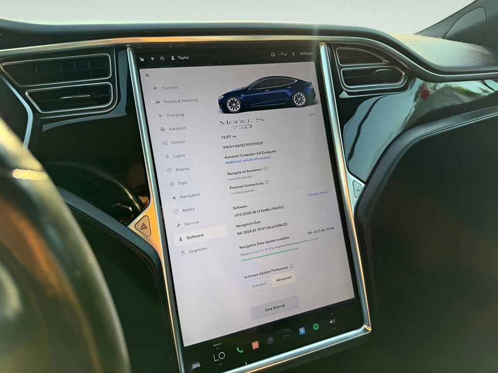 Used 2017 Tesla Model S 75D AWD/4WD image 22