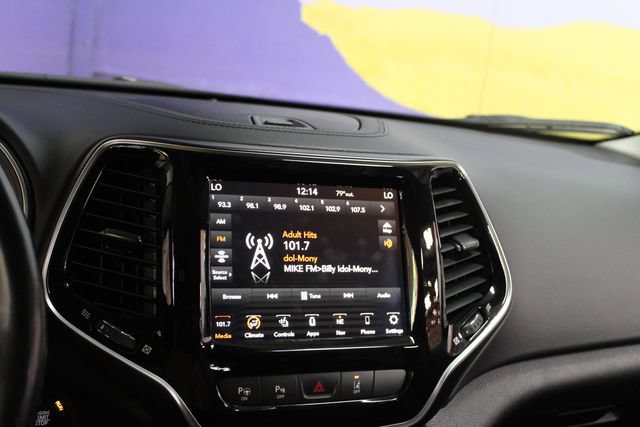 Used 2021 Jeep Cherokee Limited w/ Elite Package AWD/4WD image 19