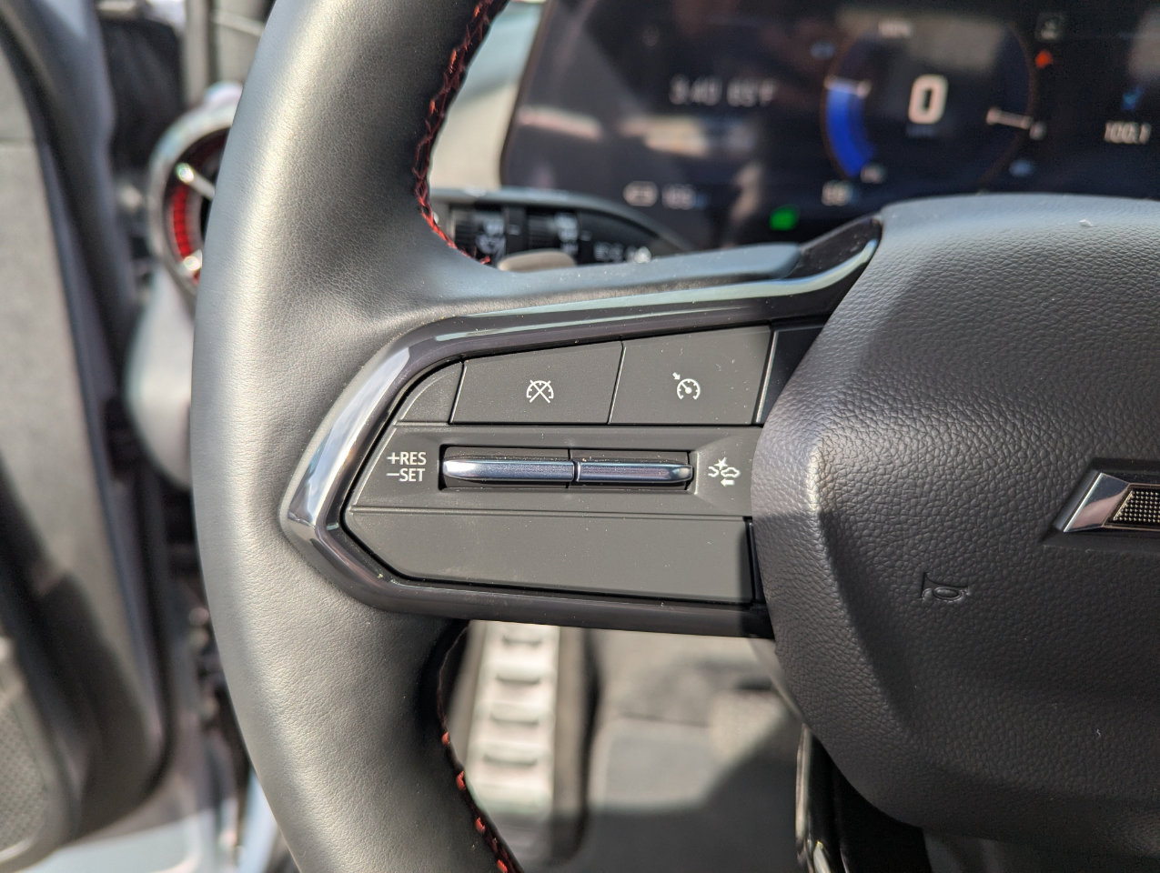 Used 2025 Chevrolet Blazer EV RS image 17