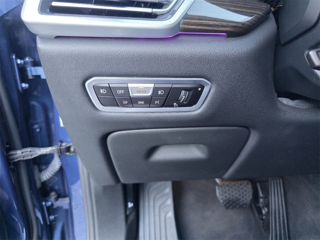 Used 2021 BMW X5 xDrive40i w/ Premium Package image 27