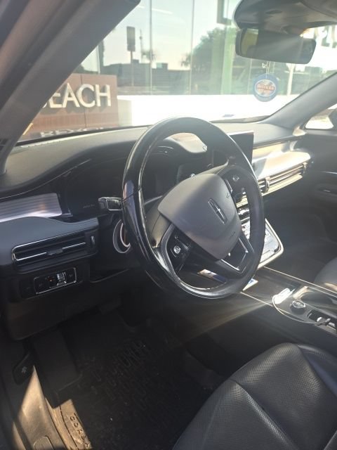 Used 2022 Lincoln Corsair Reserve w/ Equipment Group 201A AWD/4WD image 27