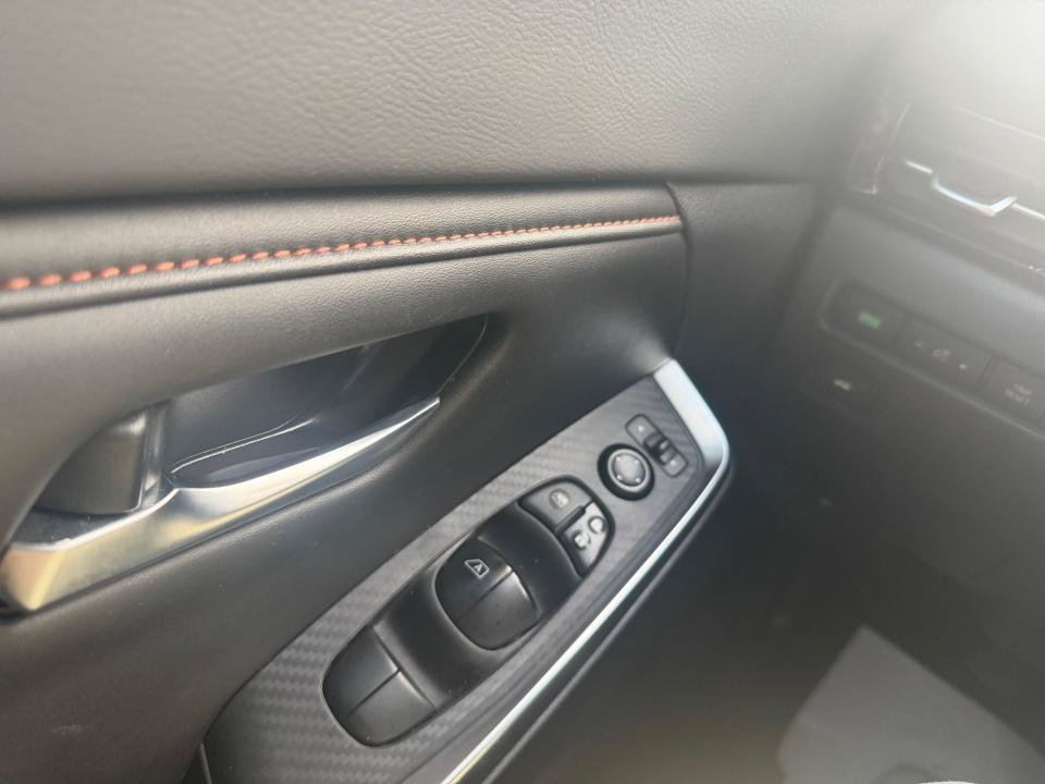 Used 2022 Nissan Sentra SR w/ Lighting Package FWD image 36