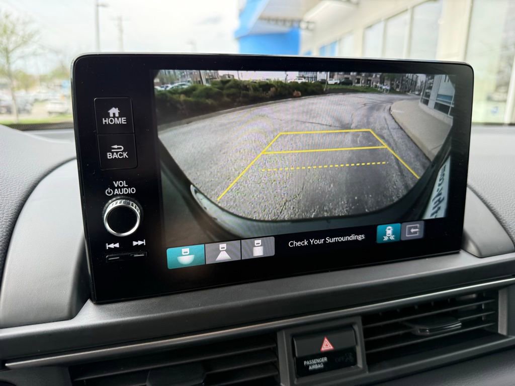 Used 2025 Honda Pilot EX-L image 5