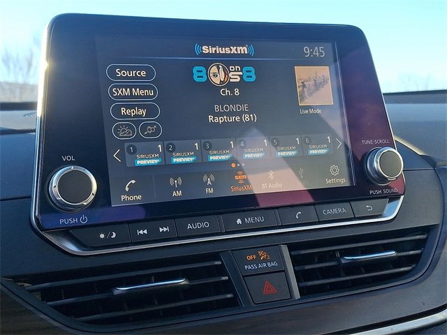 Used 2024 Nissan Altima 2.5 SV image 14