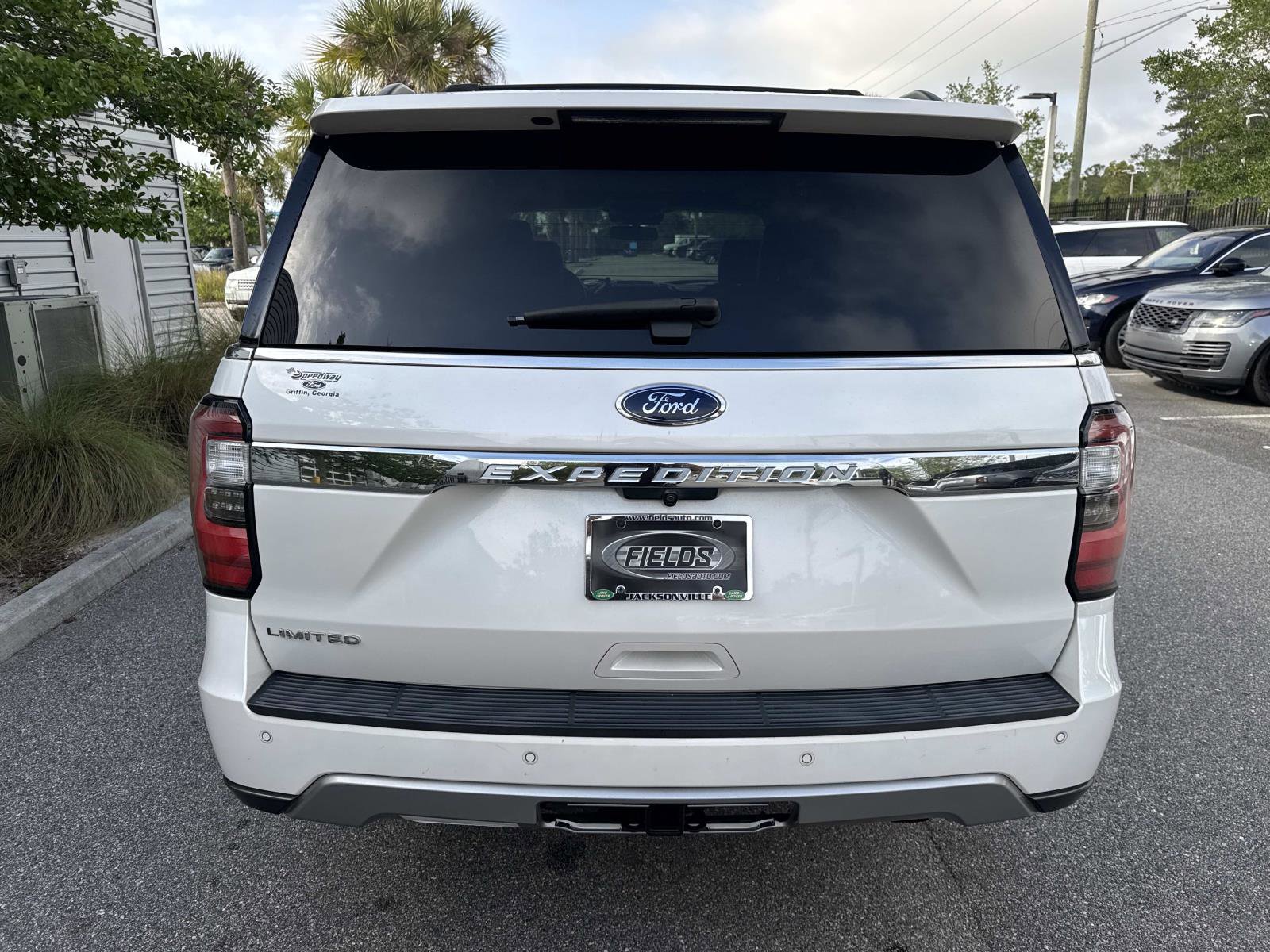 Used 2018 Ford Expedition Limited w/ Equipment Group 301A image 7