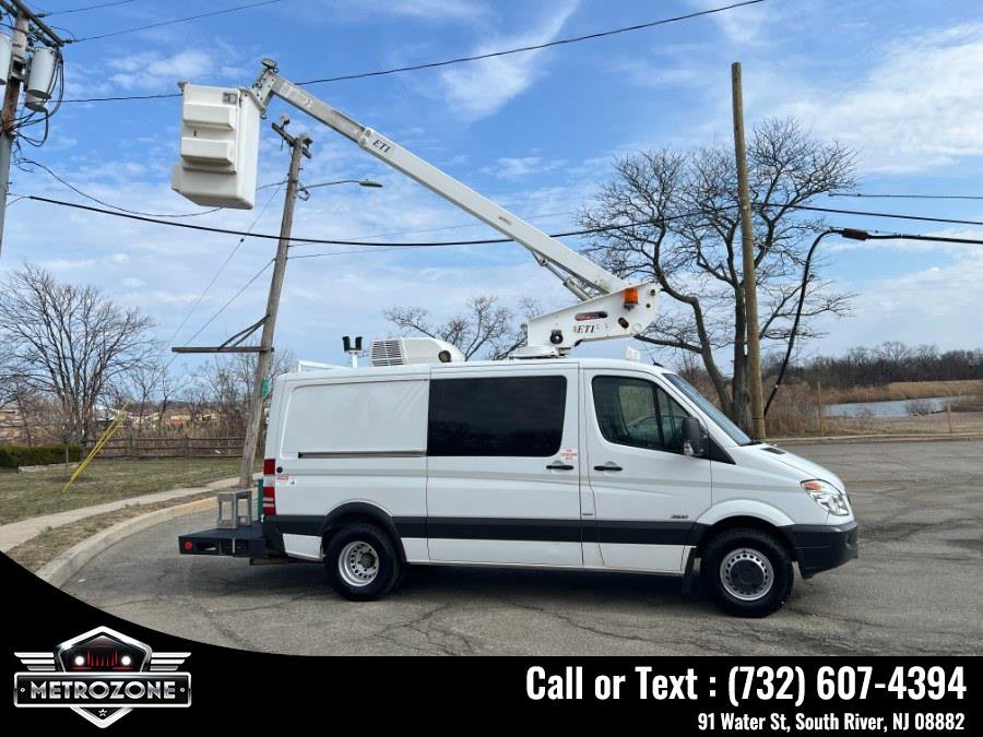 Used 2012 Mercedes-Benz Sprinter 3500 w/ High Idle Fixed Pkg image 8
