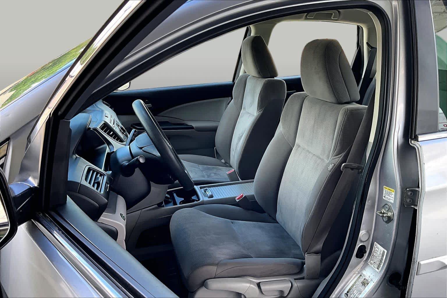Used 2014 Honda CR-V LX image 9