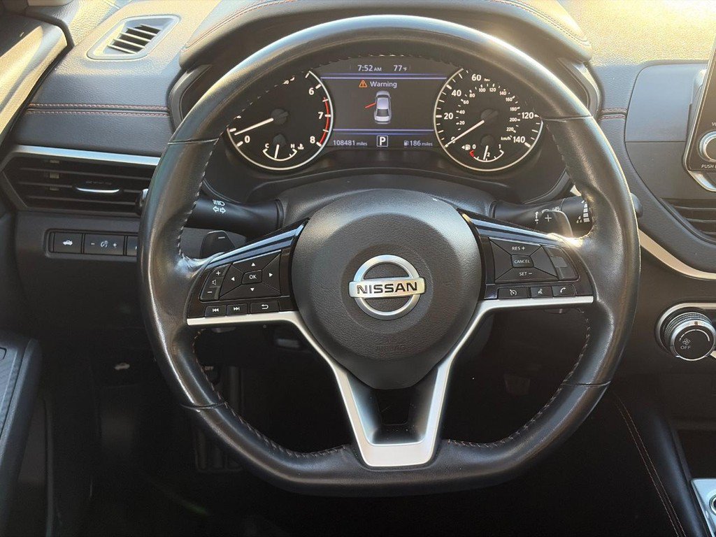 Used 2021 Nissan Altima 2.5 SR FWD image 13