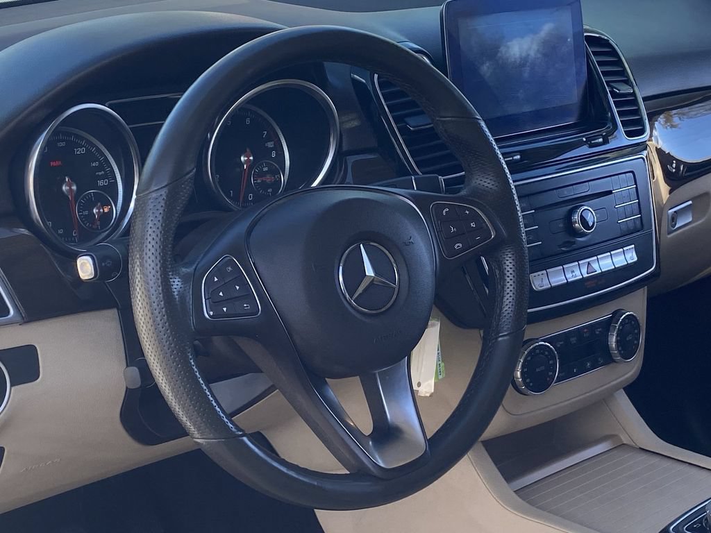 Used 2016 Mercedes-Benz GLE 350 w/ Premium Package image 23