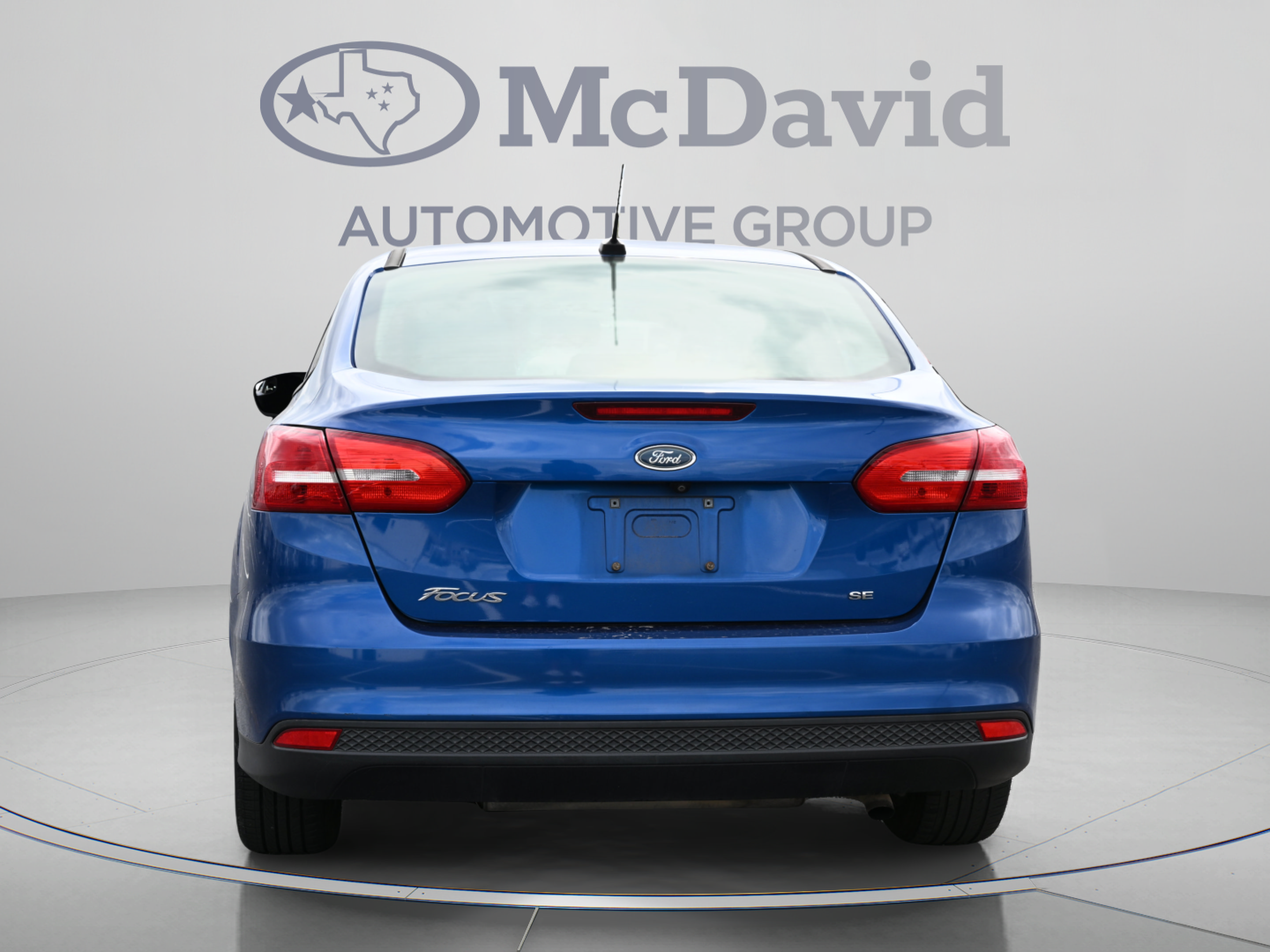 Used 2018 Ford Focus SE FWD image 5