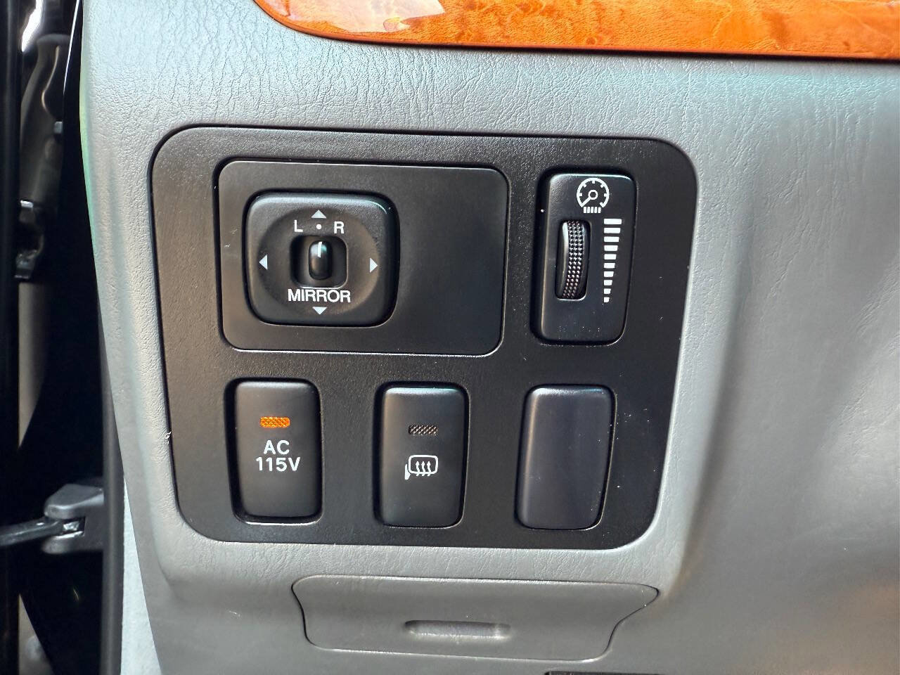 Used 2003 Lexus GX 470 image 26