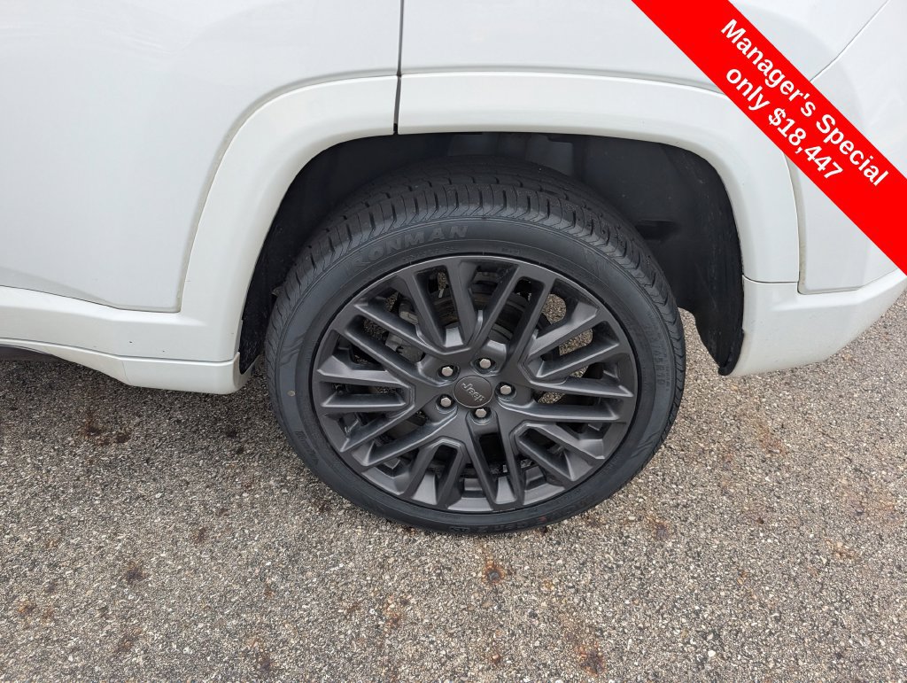 Used 2022 Jeep Compass High Altitude AWD/4WD image 22