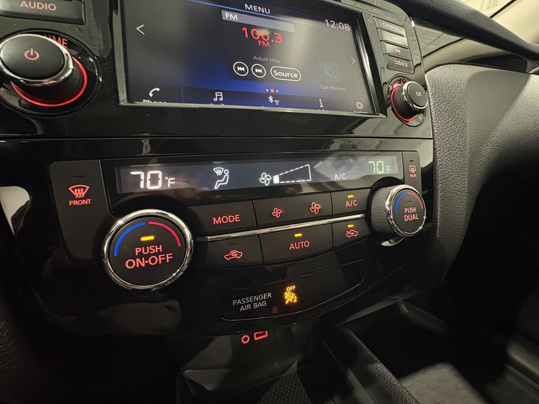 Used 2019 Nissan Rogue Sport SV AWD/4WD image 21