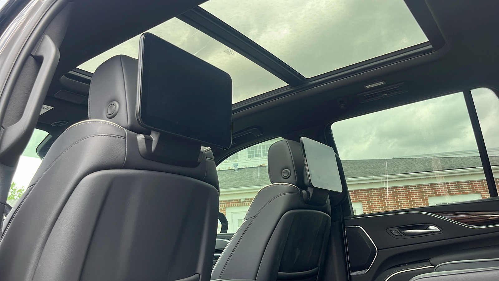 New 2024 Cadillac Escalade Premium Luxury image 51