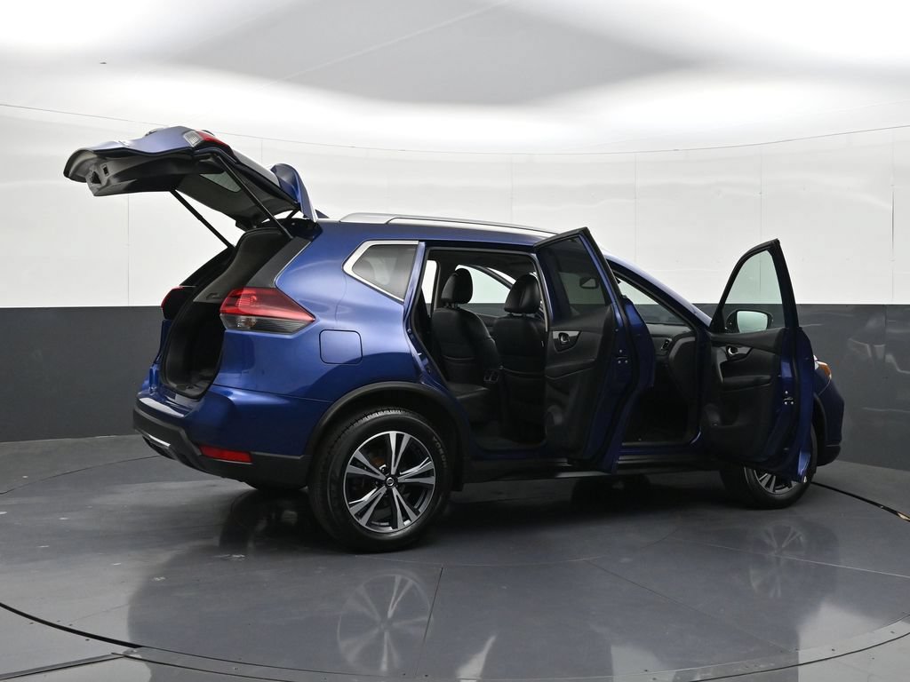 Used 2018 Nissan Rogue SL w/ Premium Package AWD/4WD image 38