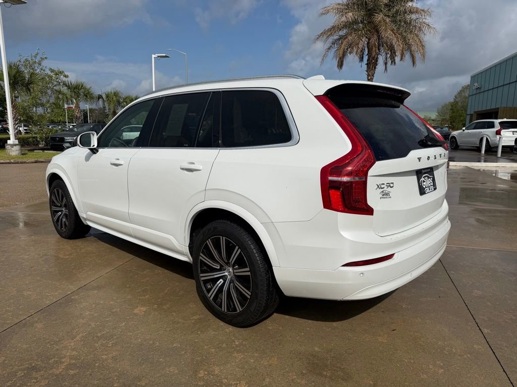 Used 2023 Volvo XC90 B5 Core image 3