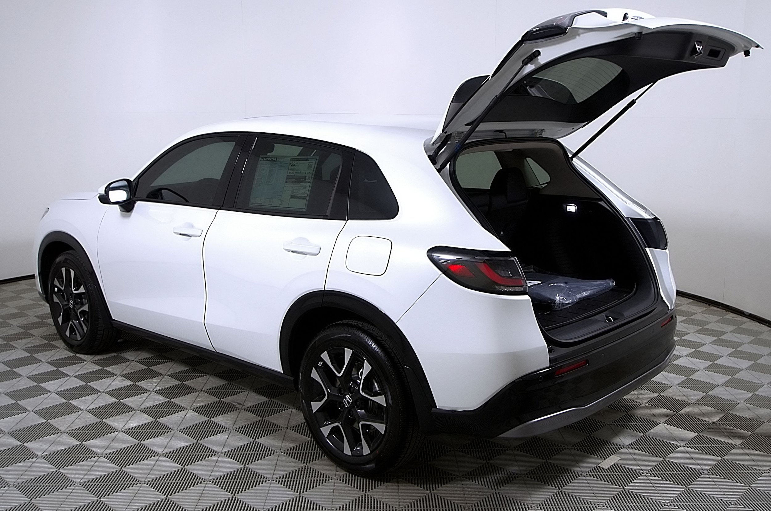 New 2027 Honda HR-V EX-L image 10
