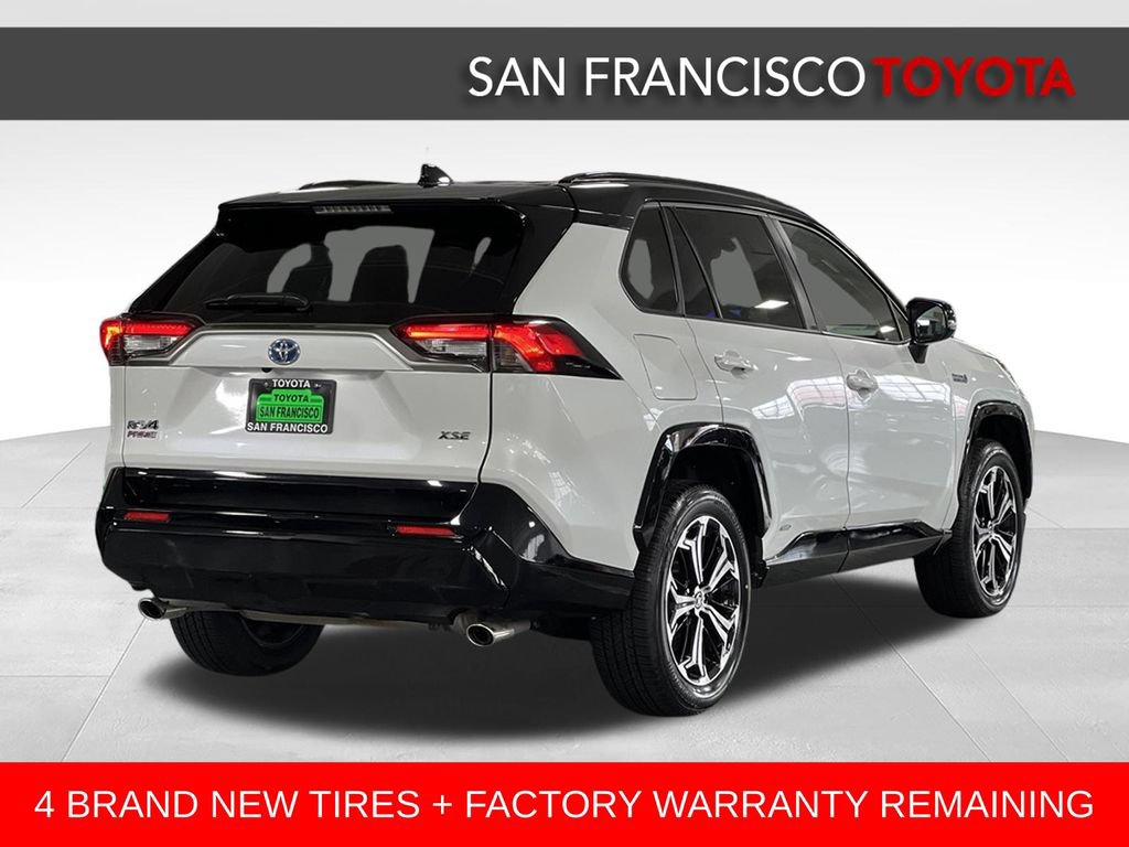Used 2023 Toyota RAV4 XSE w/ Weather Package AWD/4WD image 5