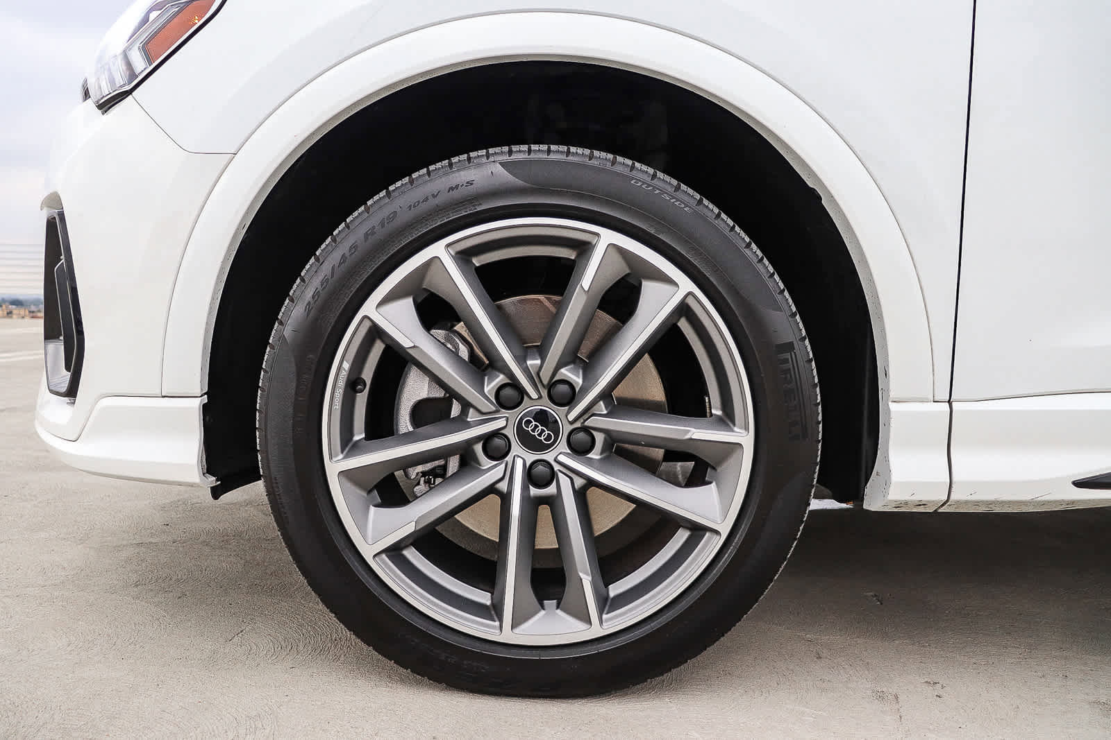 New 2023 Audi Q3 2.0T Premium w/ Black Optic Sport Package image 14