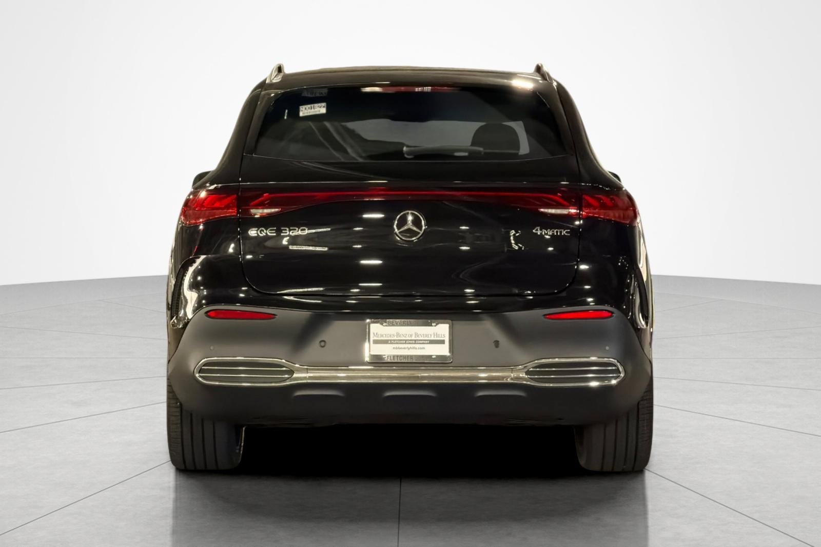 New 2027 Mercedes-Benz EQE 320 4MATIC SUV image 4