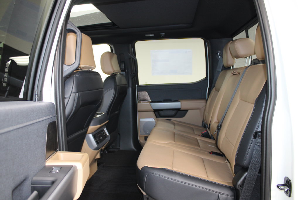New 2026 Ford F350 Lariat w/ Lariat Premium Package AWD/4WD image 27