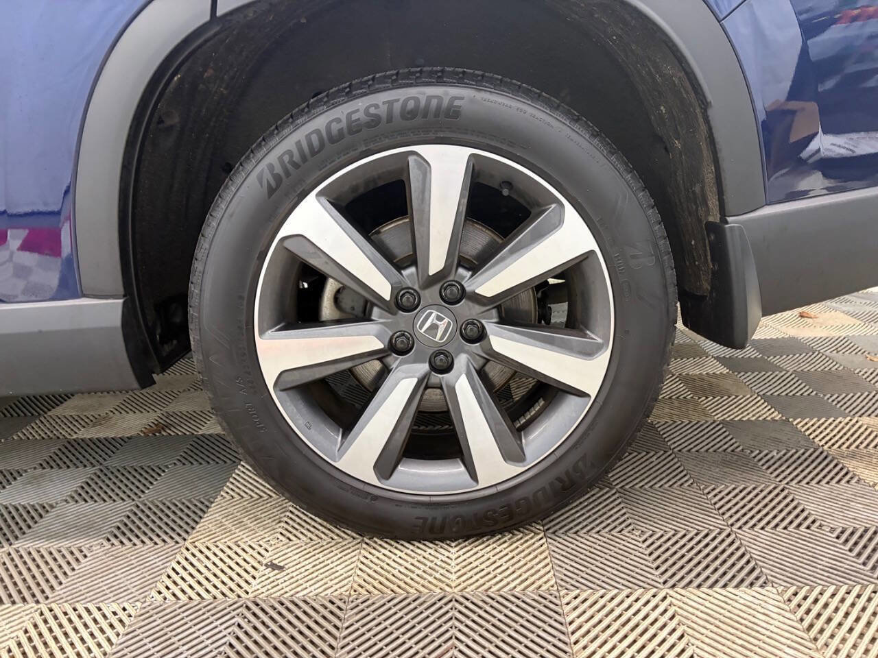 Used 2024 Honda Pilot Touring image 32