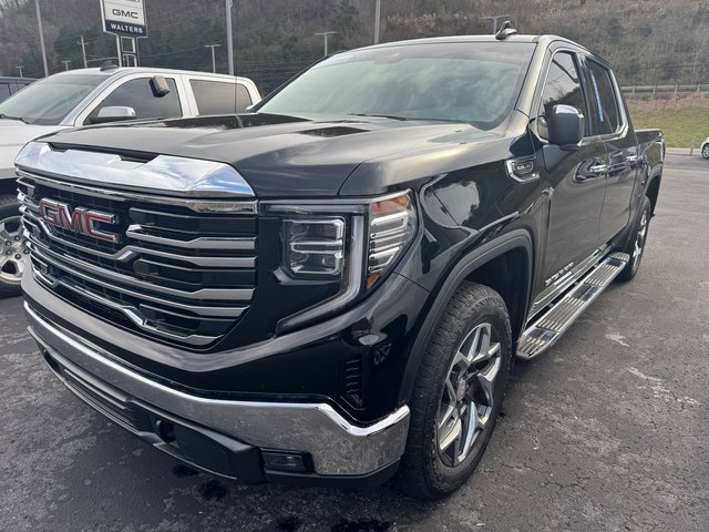 Certified 2023 GMC Sierra 1500 SLT w/ SLT Premium Package image 2