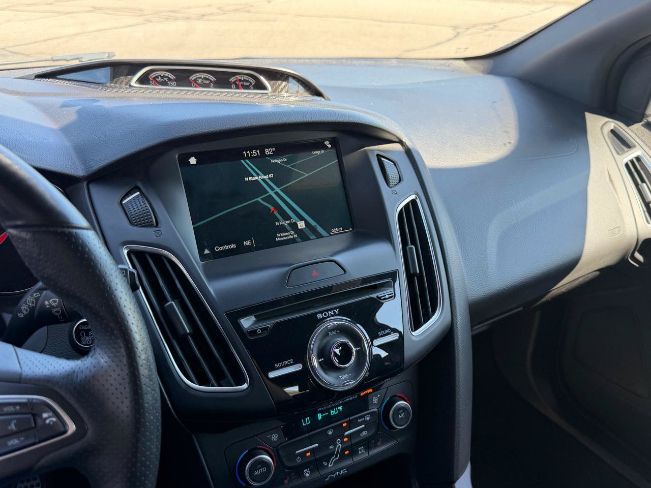 Used 2018 Ford Focus ST FWD image 13