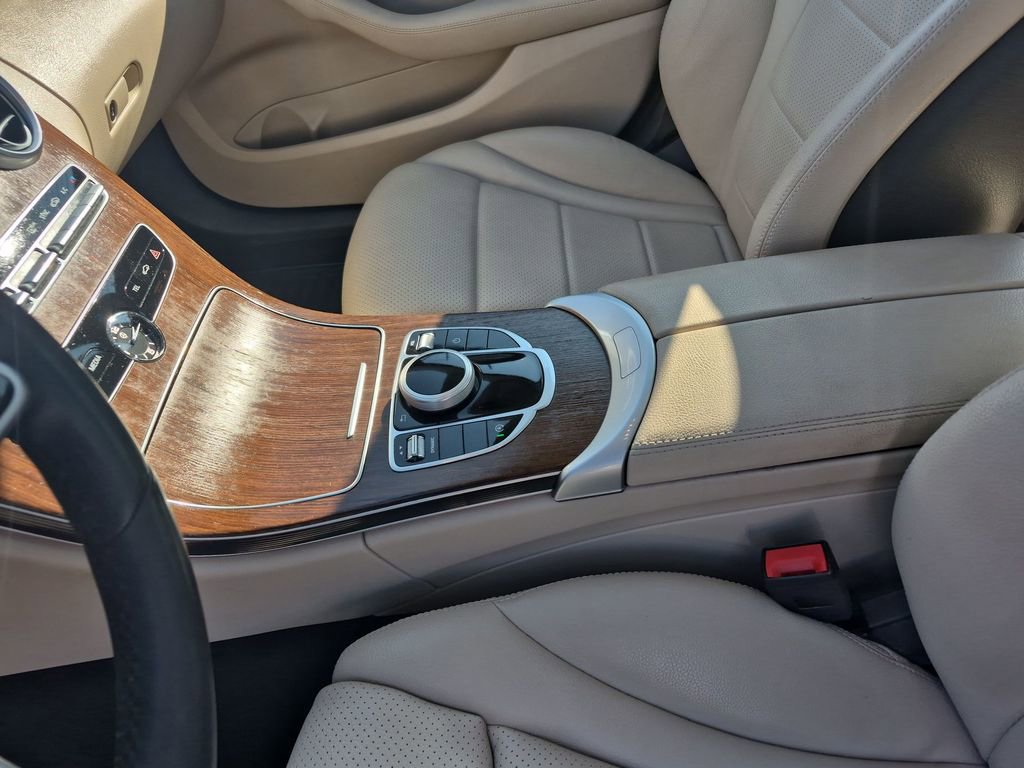 Used 2021 Mercedes-Benz C 300 4MATIC Sedan image 27