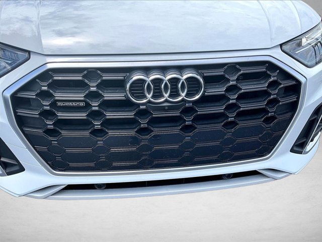 Used 2022 Audi Q5 2.0T Premium Plus w/ Premium Plus Package AWD/4WD image 30